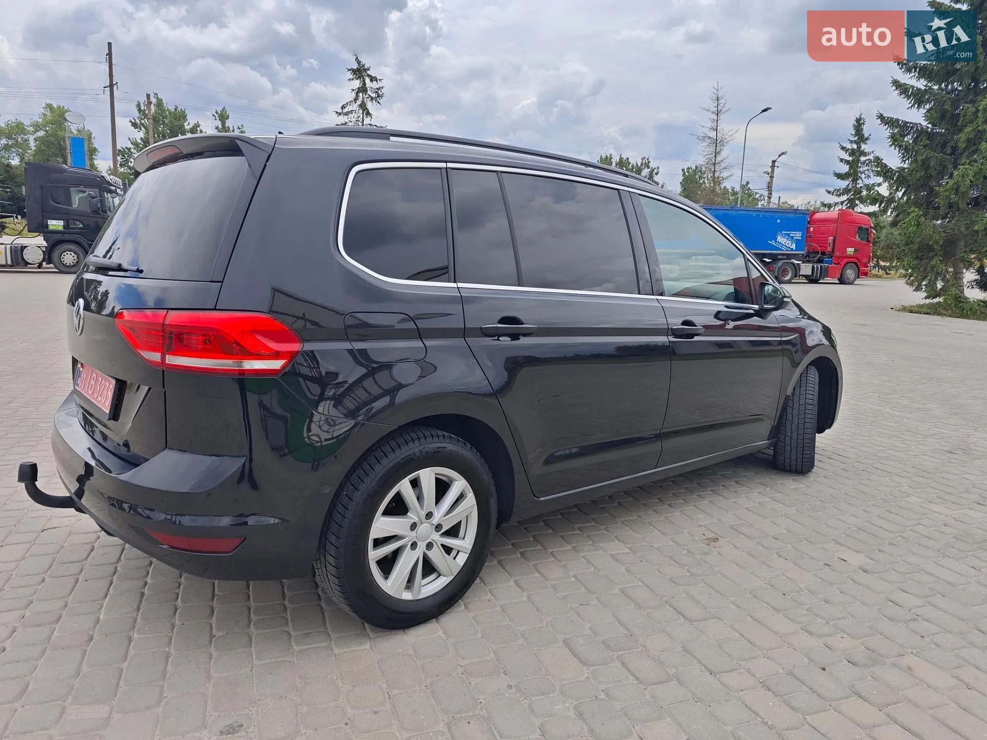 2018 Volkswagen Touran - мініатюра 3