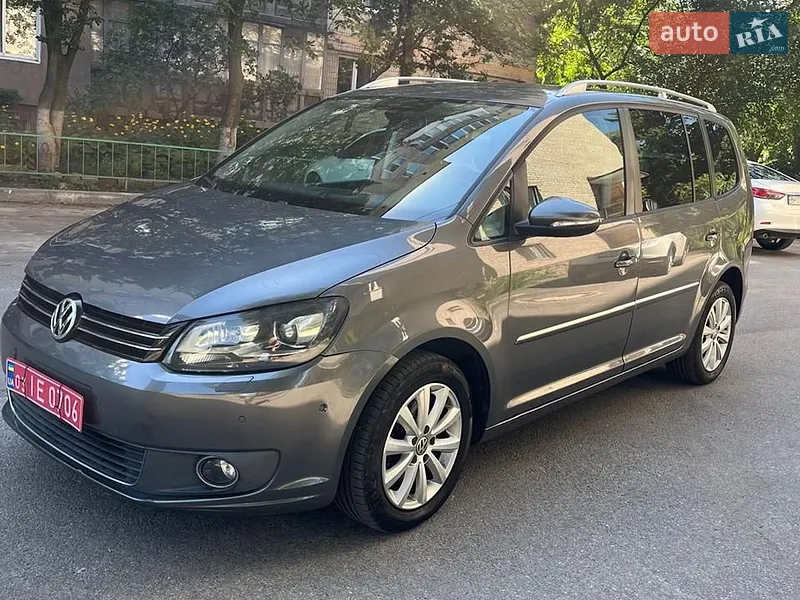 Volkswagen Touran