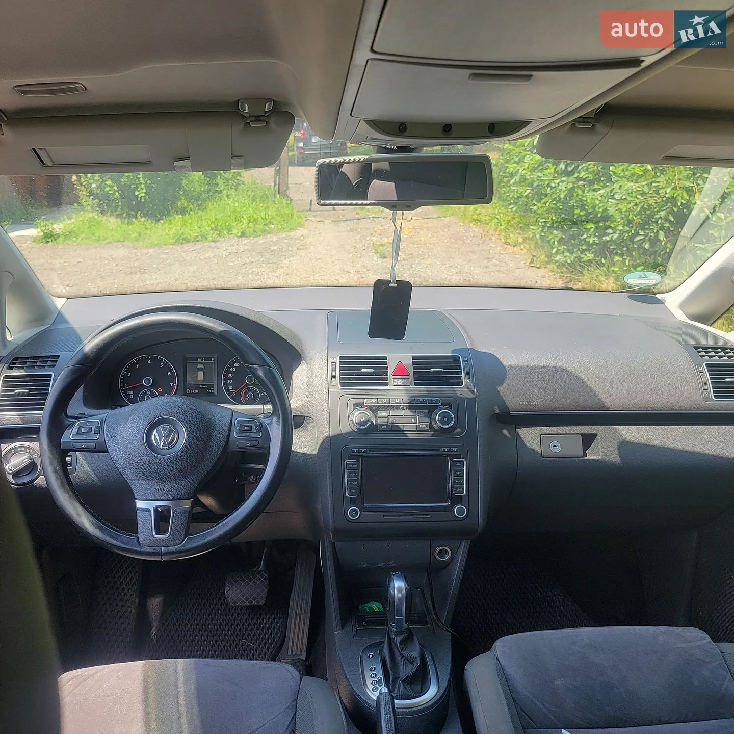 2010 Volkswagen Touran - мініатюра 15