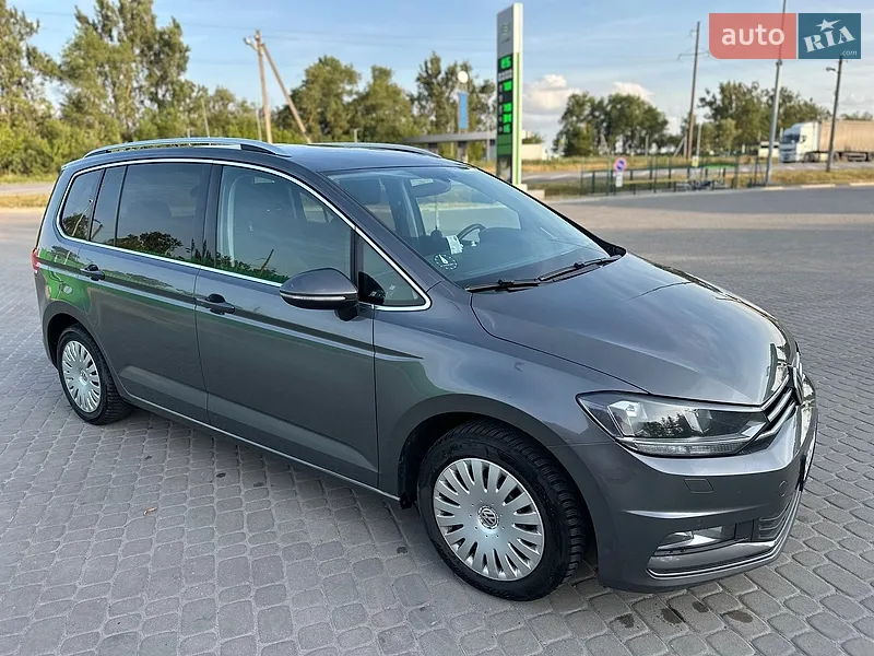 Volkswagen Touran