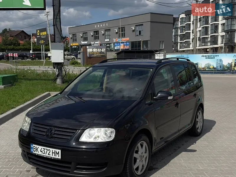 Volkswagen Touran 2003