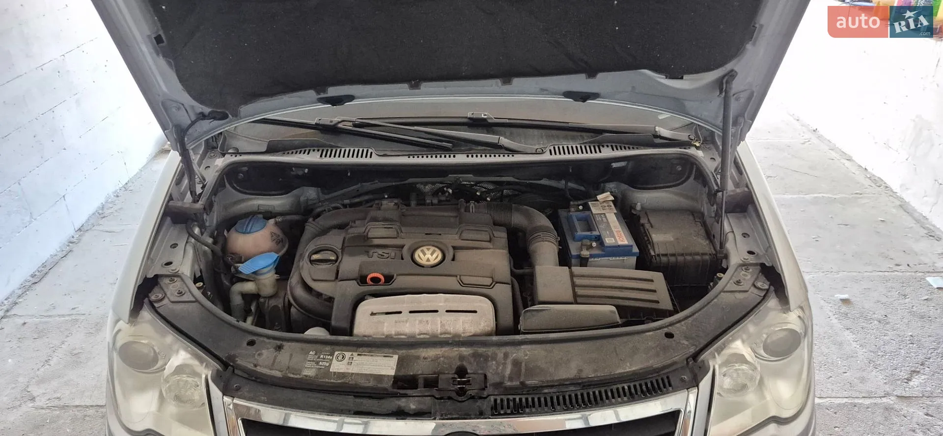 2010 Volkswagen Touran - мініатюра 2