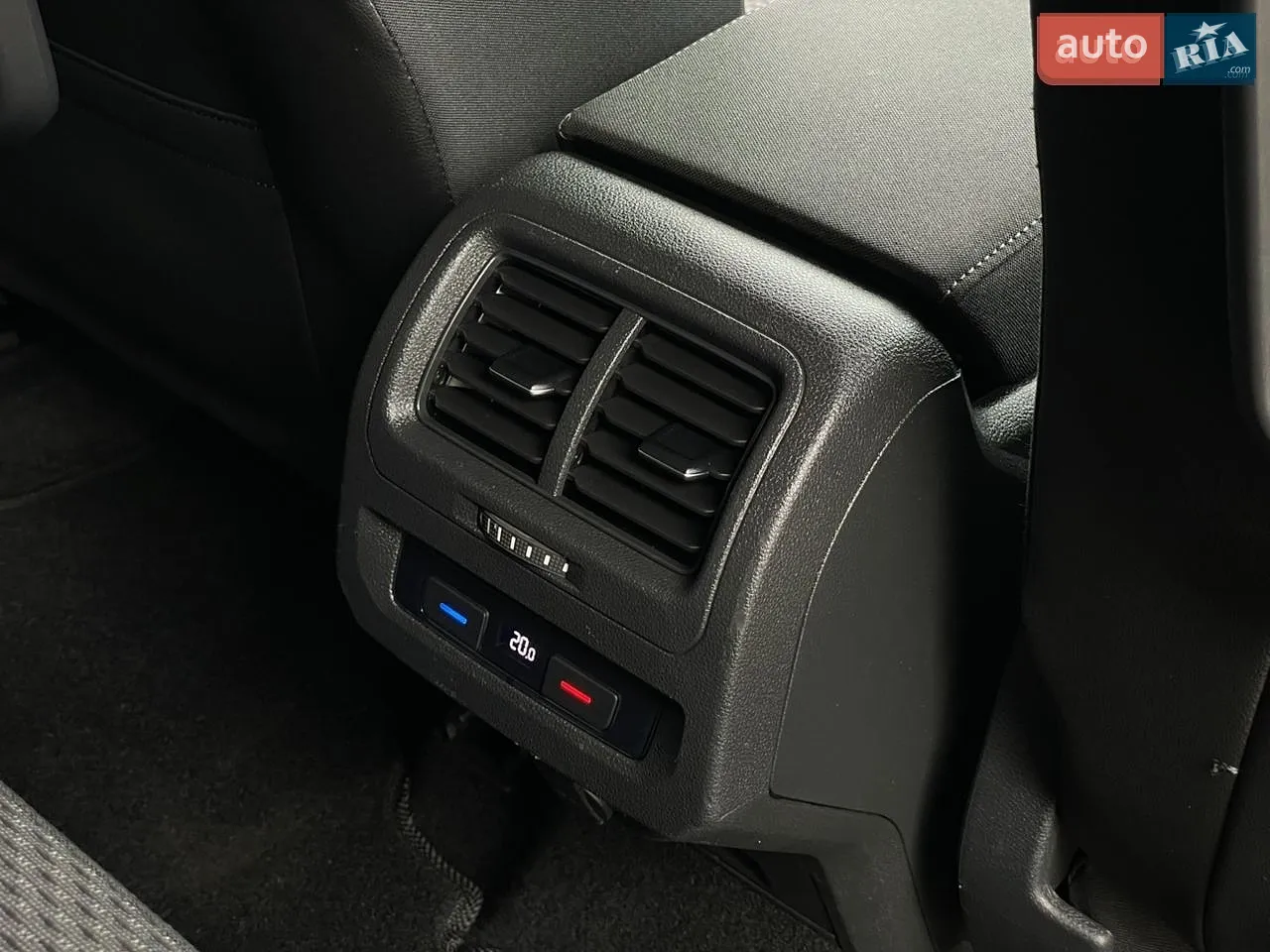 2020 Volkswagen Touran - мініатюра 15