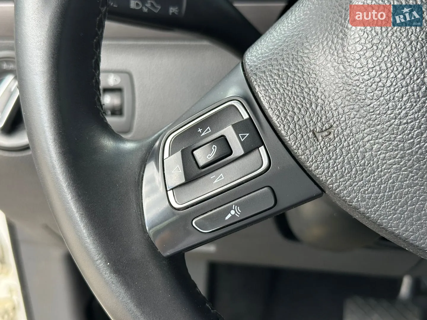 2011 Volkswagen Touran - мініатюра 28