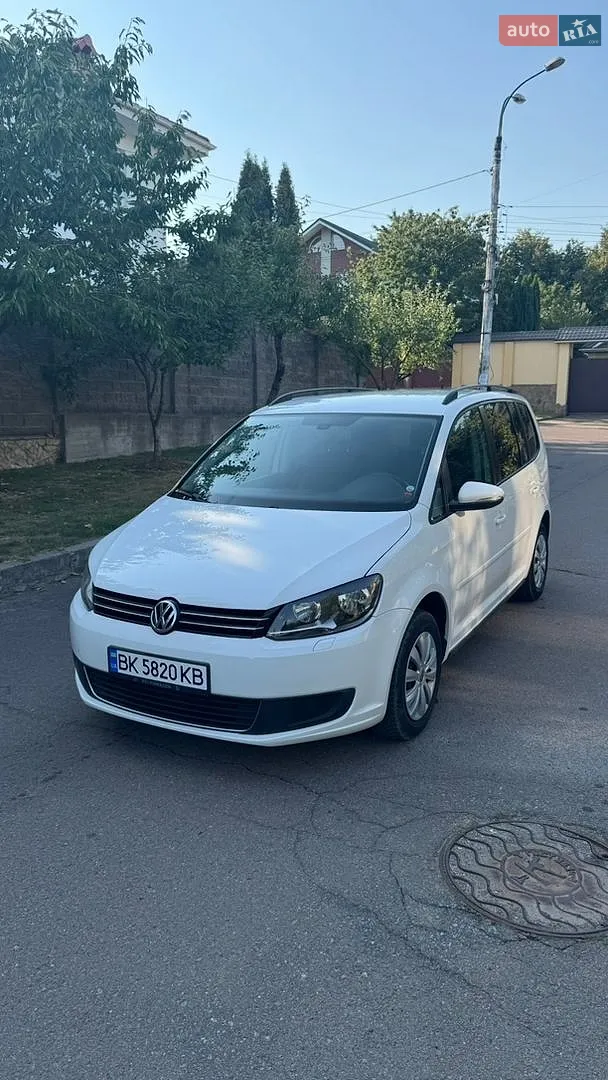 2013 Volkswagen Touran - фото 1