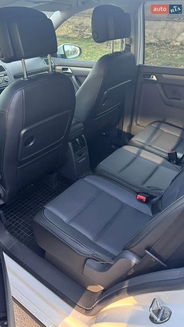 2013 Volkswagen Touran - мініатюра 6