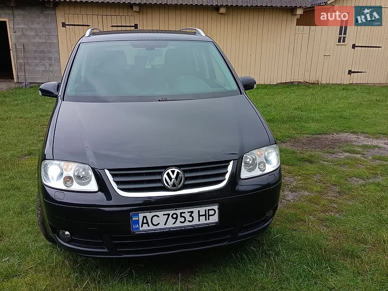 Volkswagen Touran