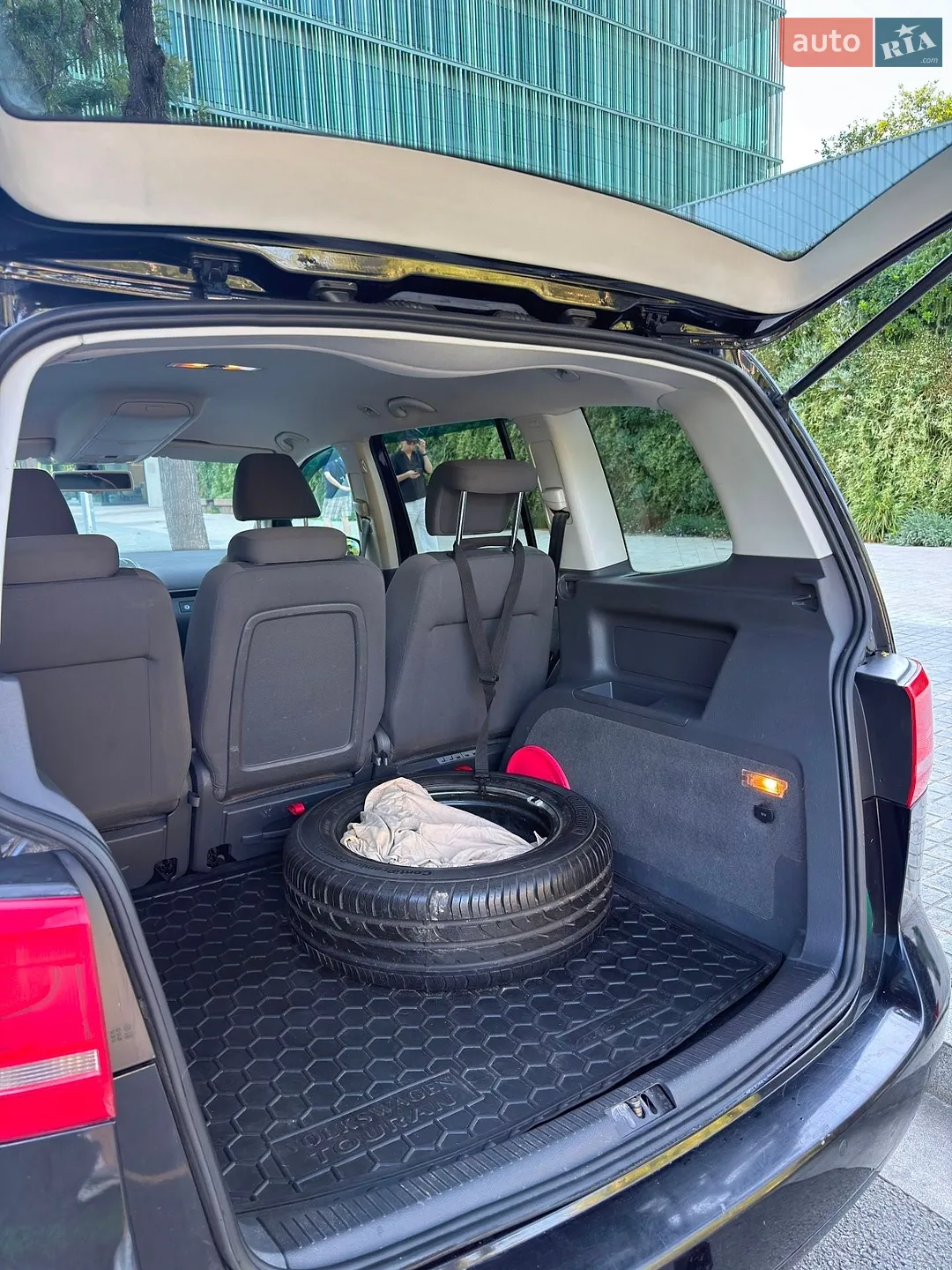 2012 Volkswagen Touran - мініатюра 25