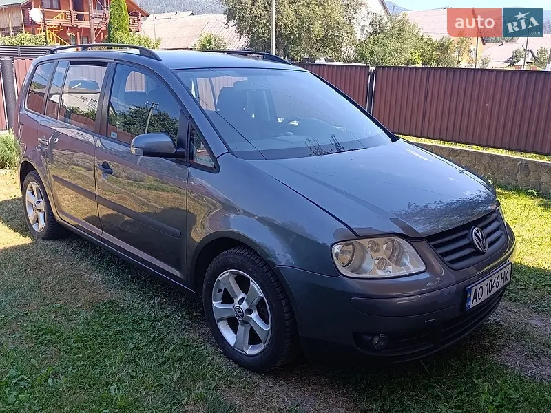 Volkswagen Touran 2003