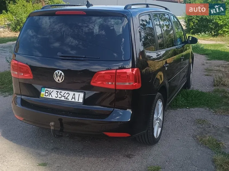 Volkswagen Touran