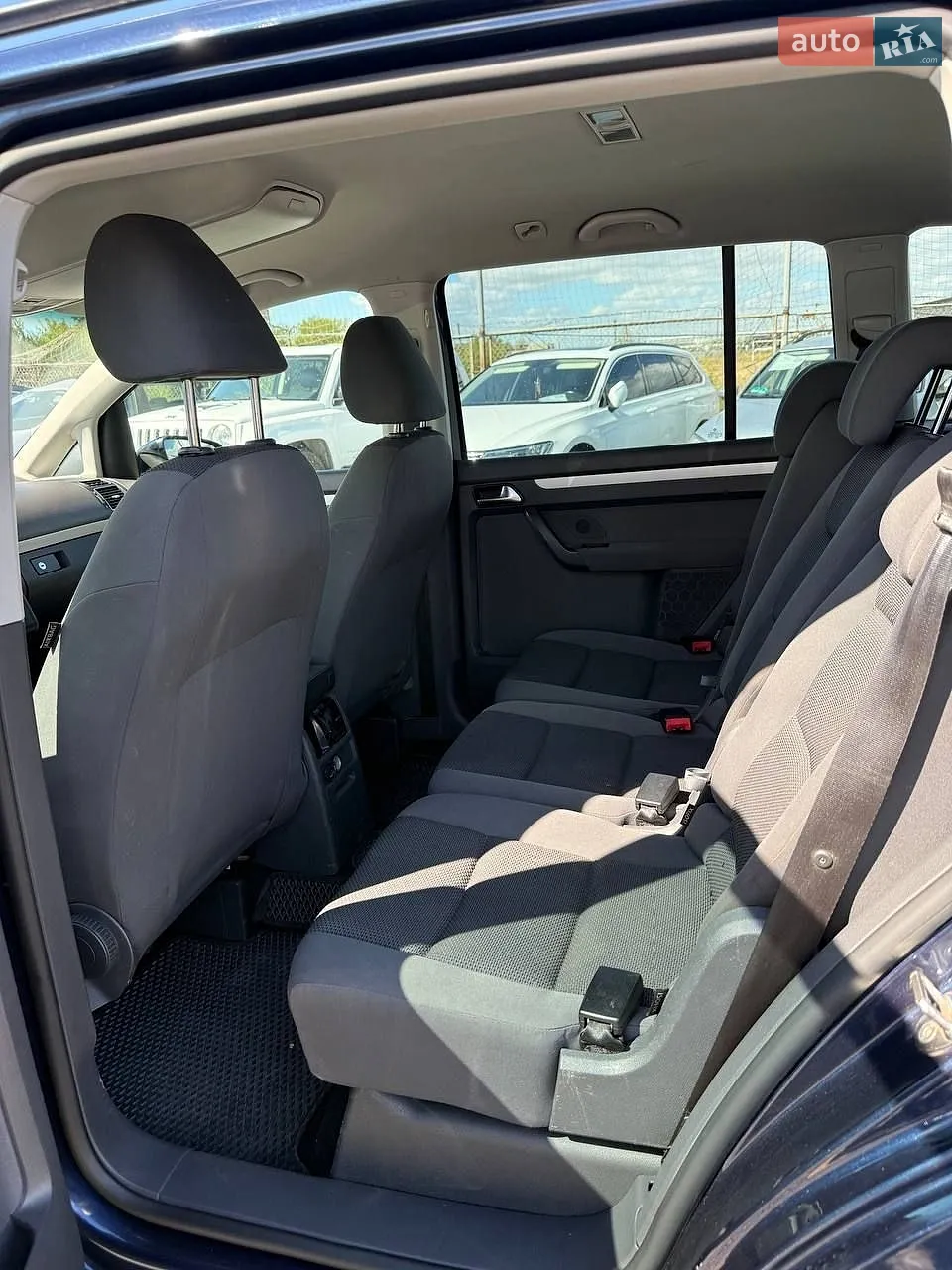 2011 Volkswagen Touran - мініатюра 12