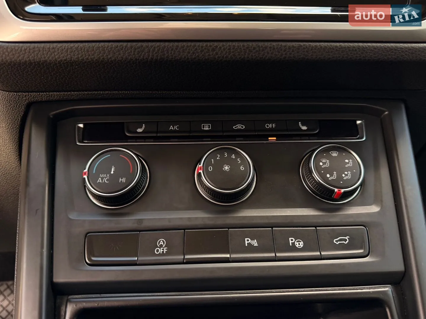 2019 Volkswagen Touran - мініатюра 38