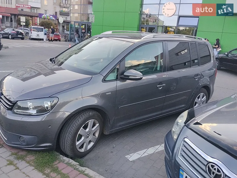 Volkswagen Touran
