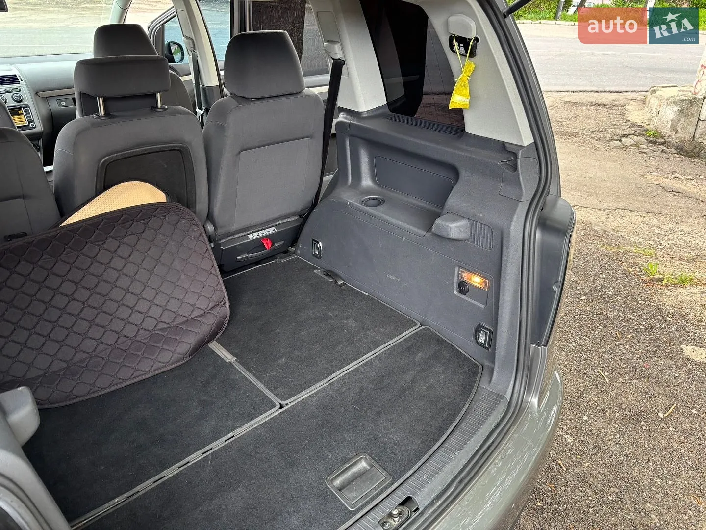 2010 Volkswagen Touran - мініатюра 30