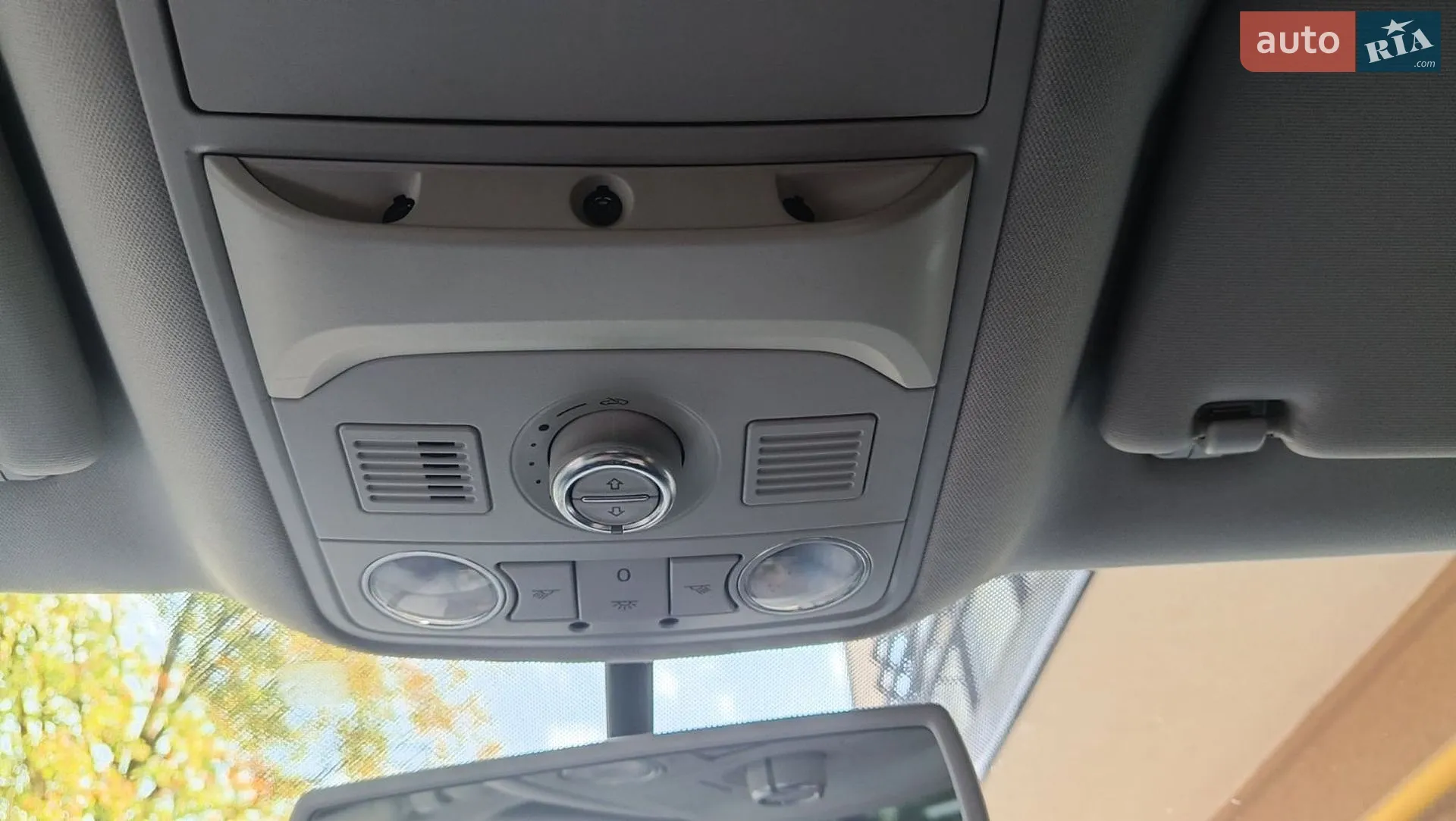2013 Volkswagen Touran - мініатюра 34