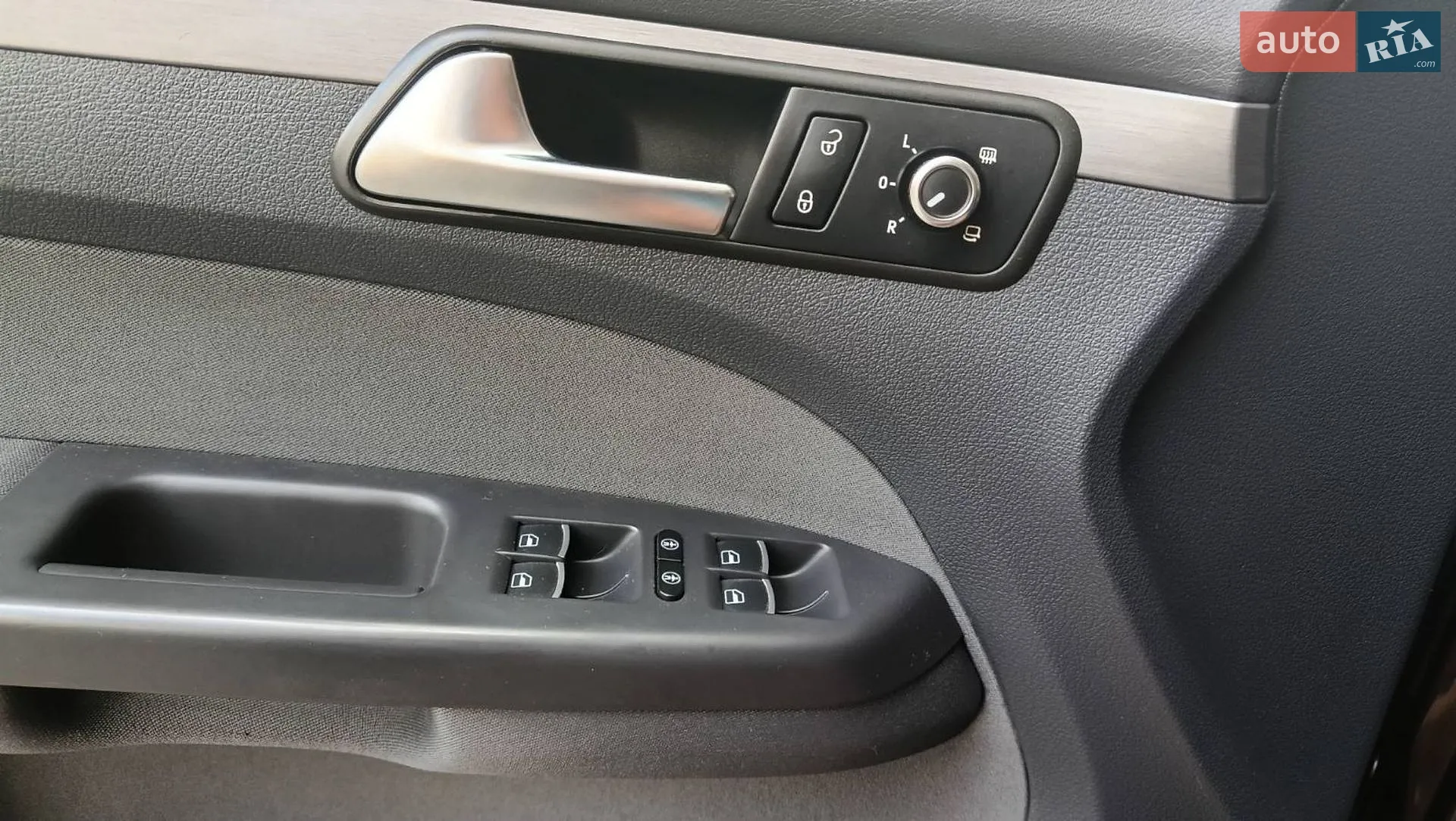 2013 Volkswagen Touran - мініатюра 41