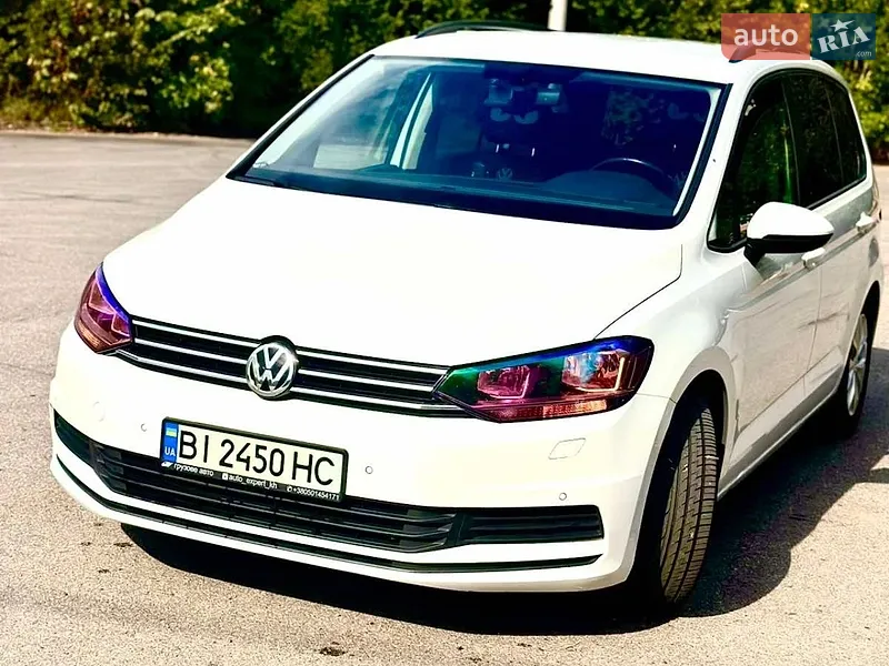 Volkswagen Touran 2016