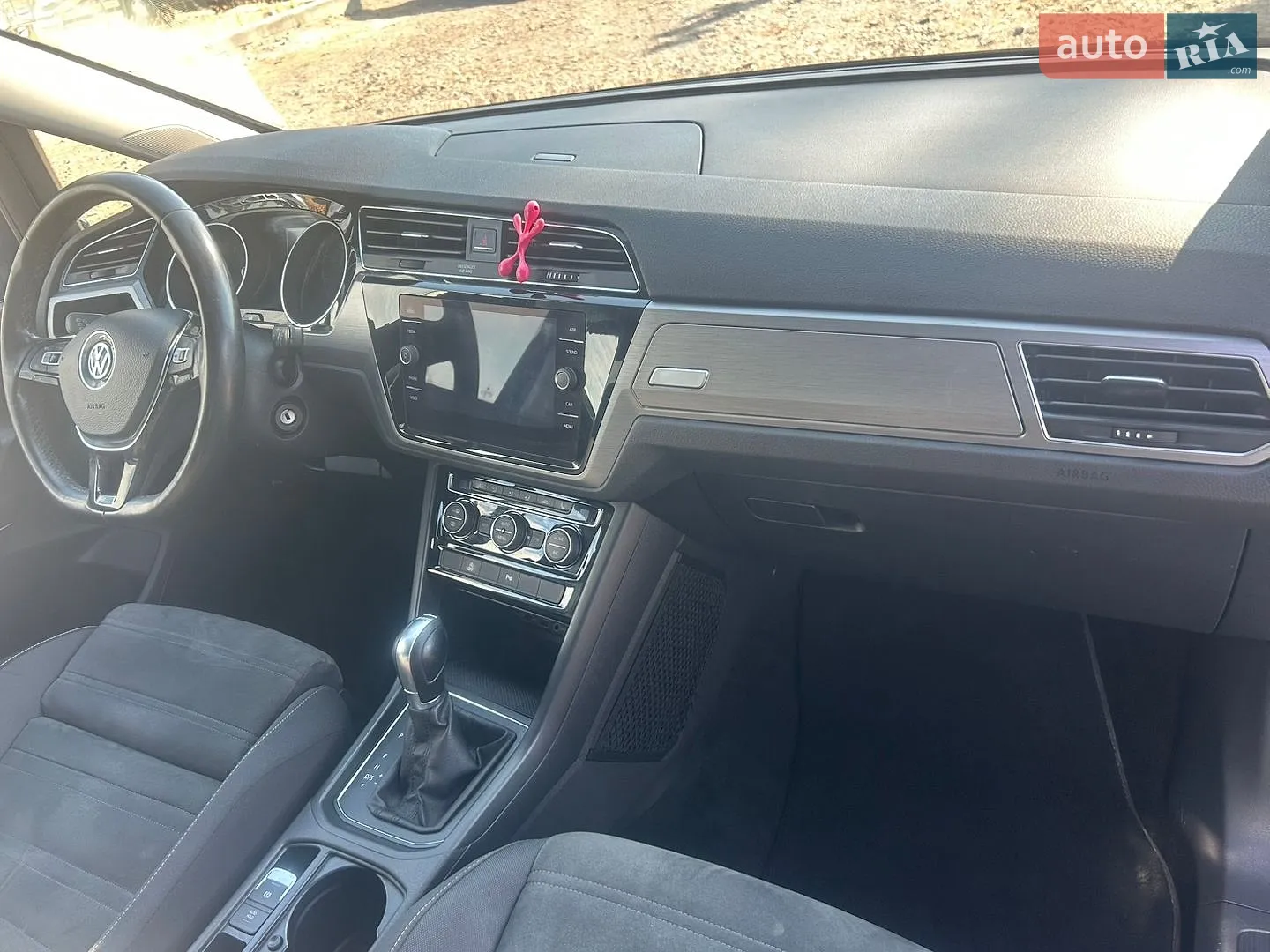 2018 Volkswagen Touran - мініатюра 16