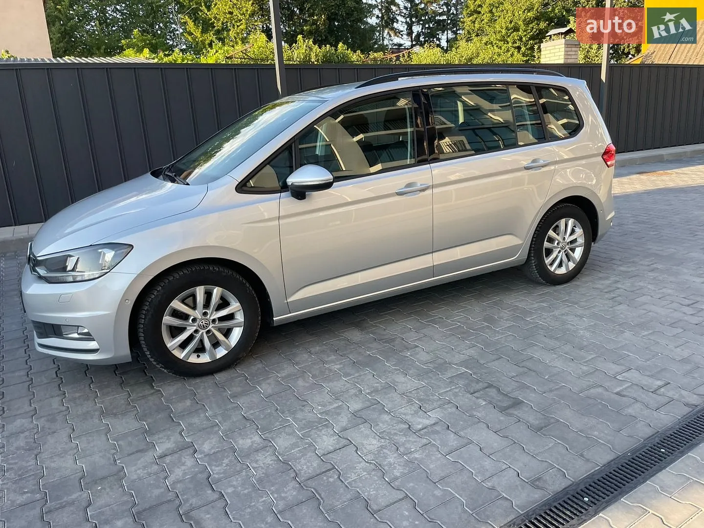 2017 Volkswagen Touran - мініатюра 5