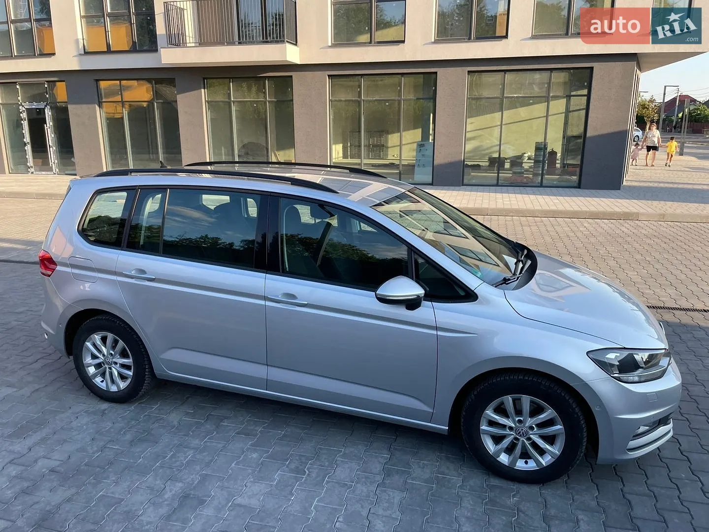 2017 Volkswagen Touran - мініатюра 31