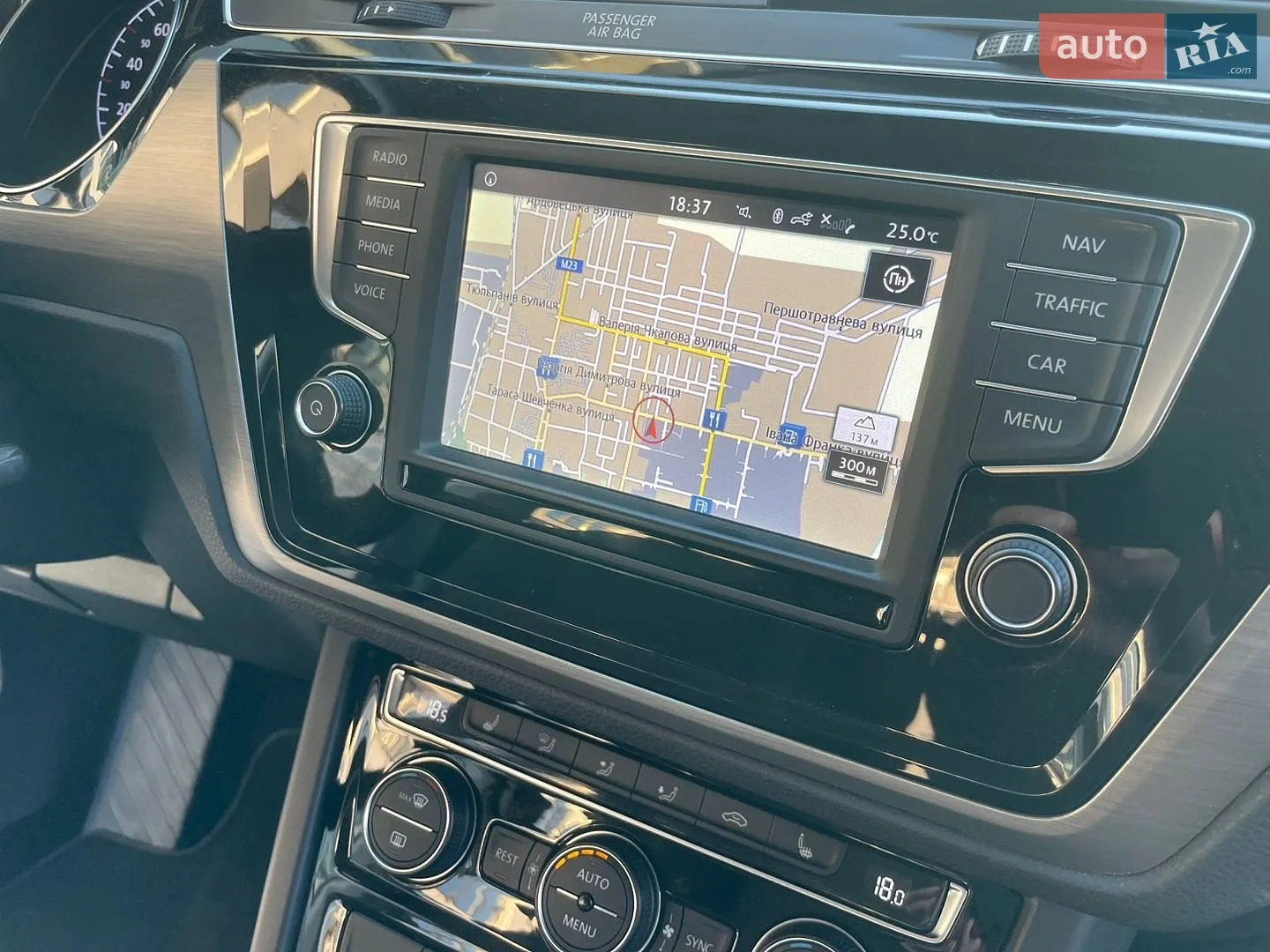 2017 Volkswagen Touran - мініатюра 105