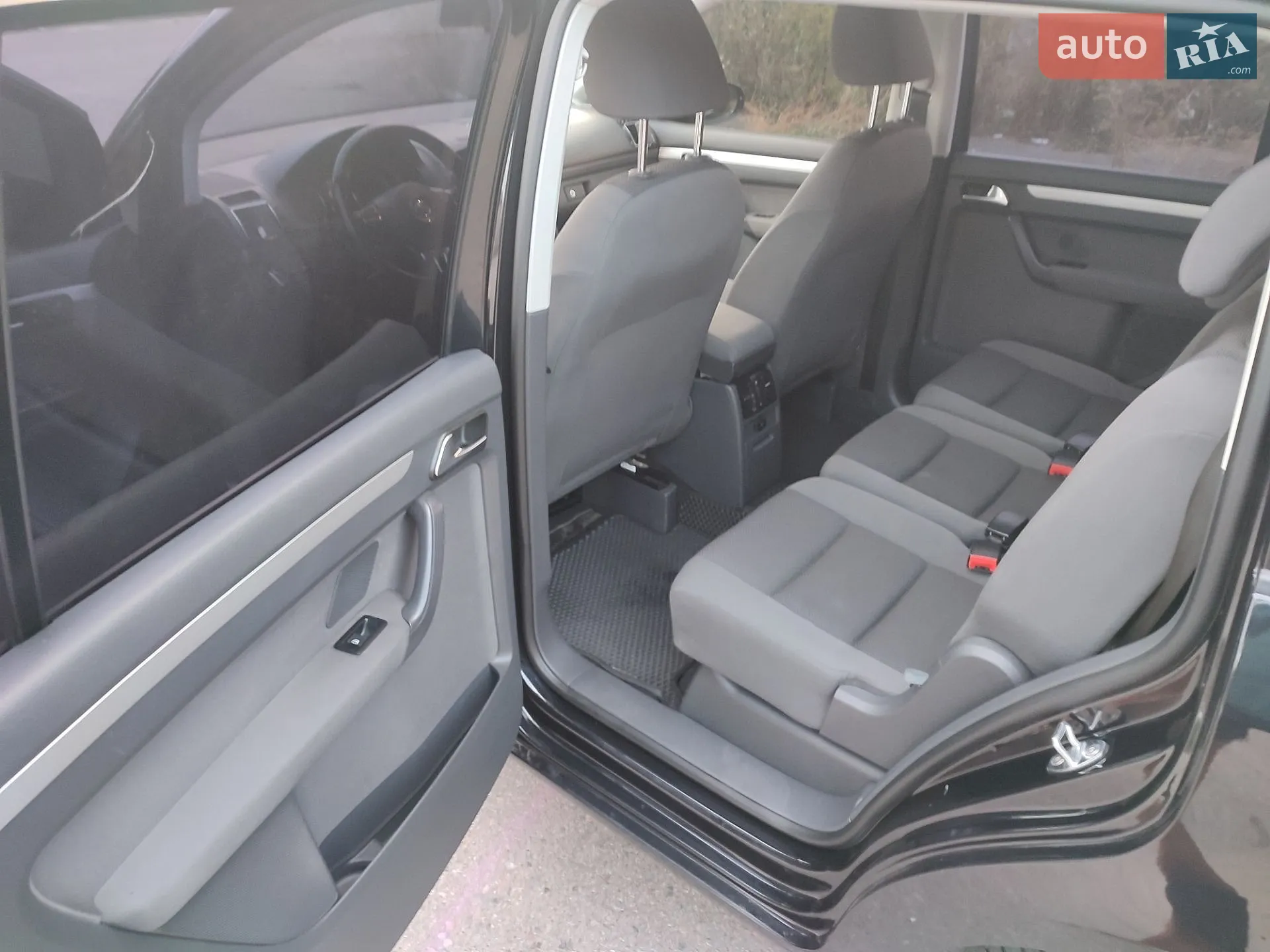 2013 Volkswagen Touran - мініатюра 23