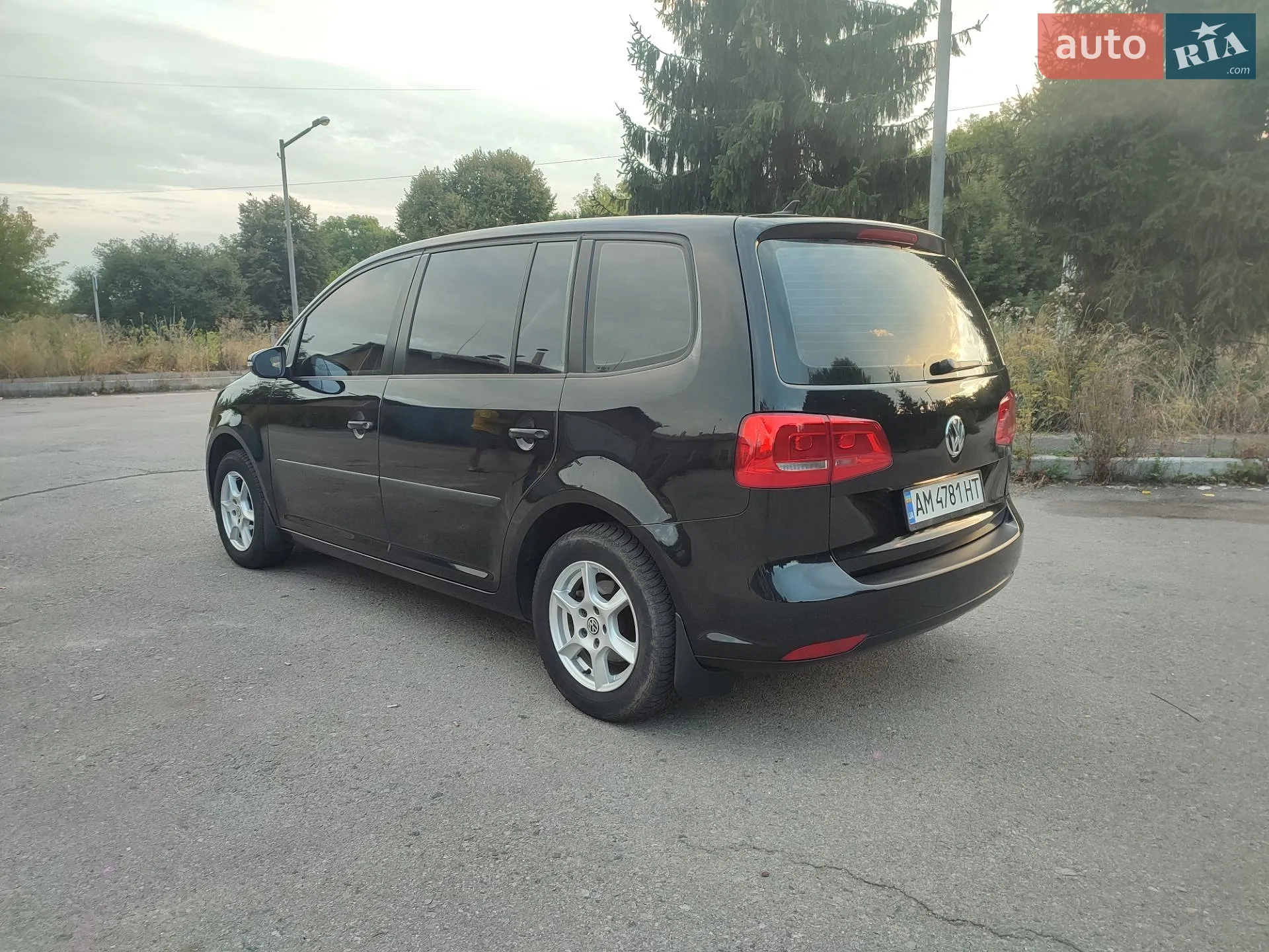 2013 Volkswagen Touran - мініатюра 27