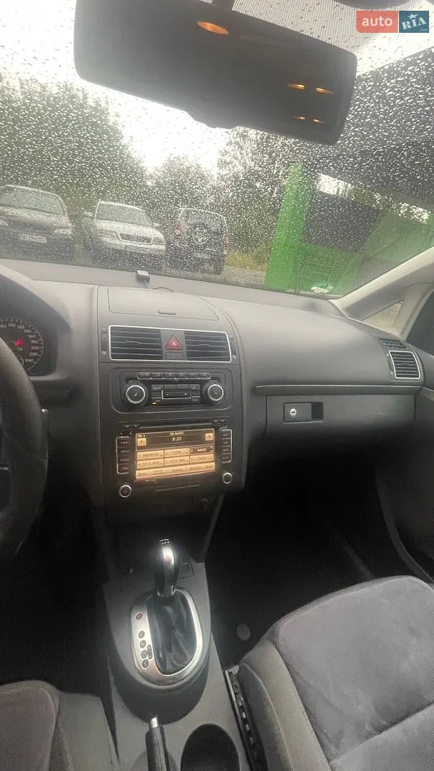 2010 Volkswagen Touran - мініатюра 8