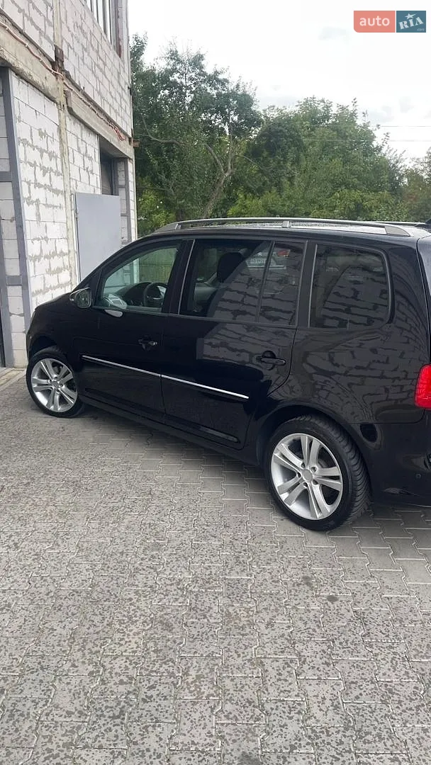 2010 Volkswagen Touran - мініатюра 11