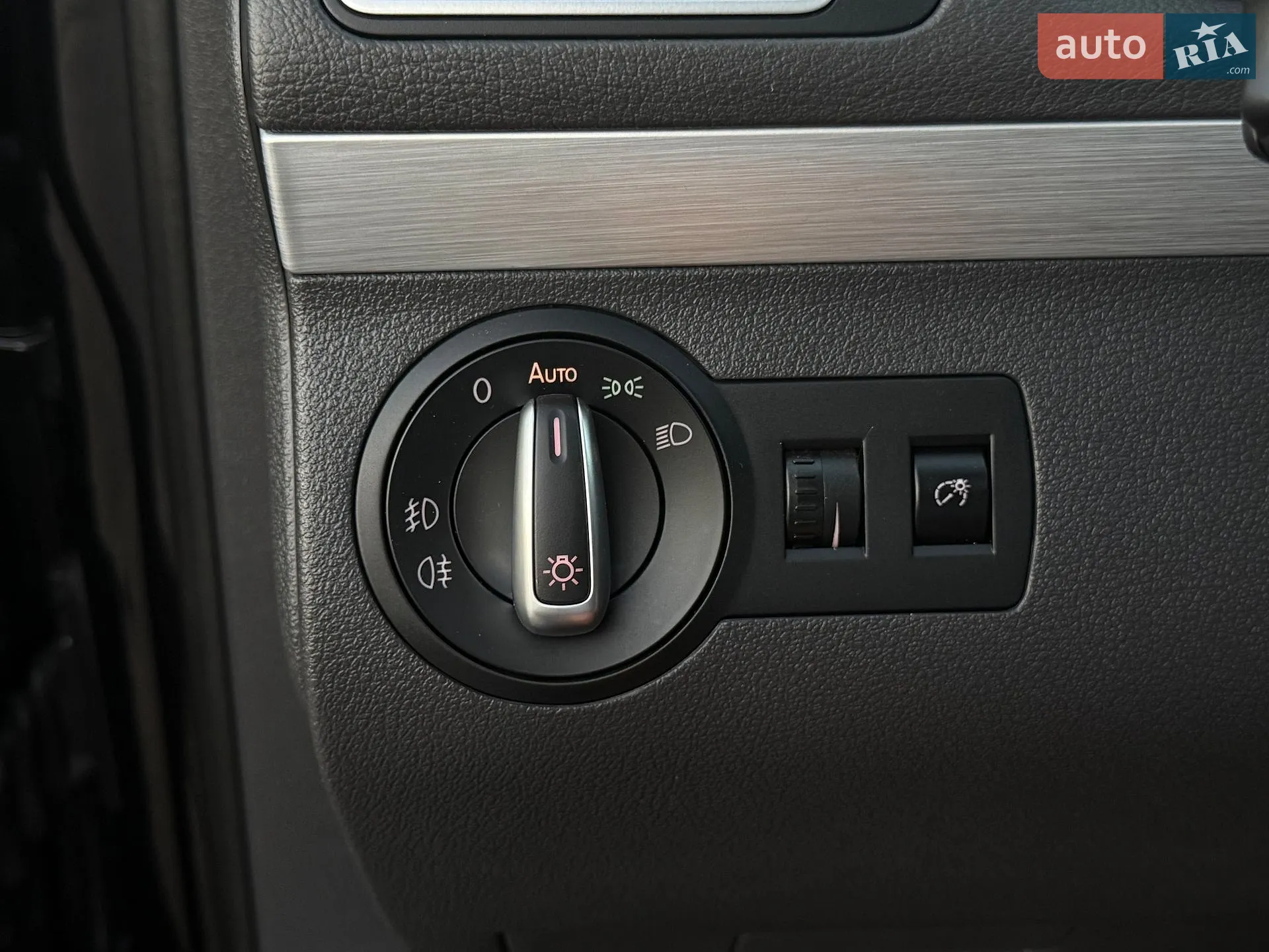 2015 Volkswagen Touran - мініатюра 79