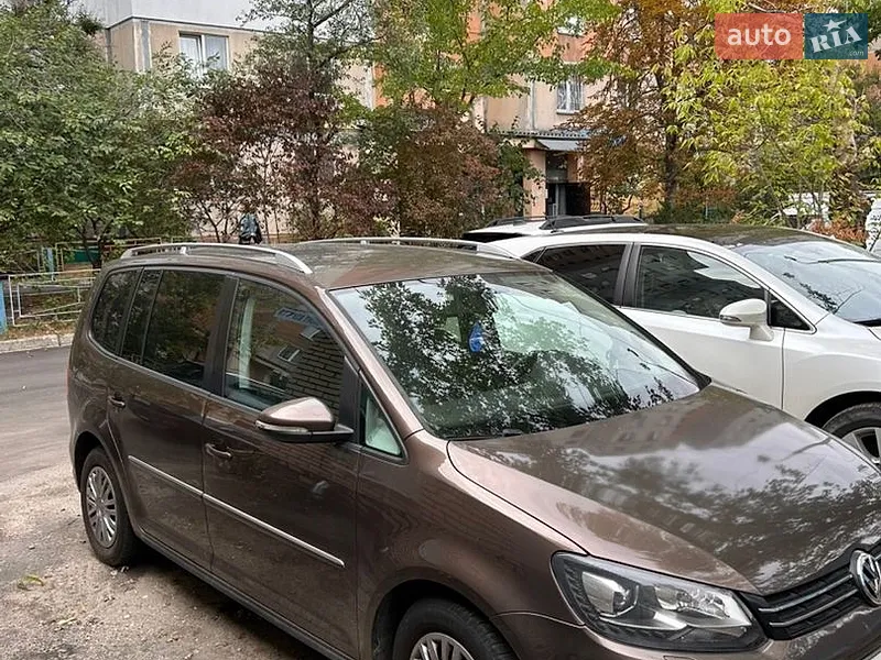 Volkswagen Touran