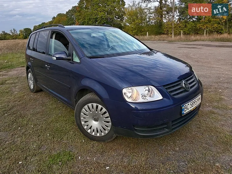 Volkswagen Touran