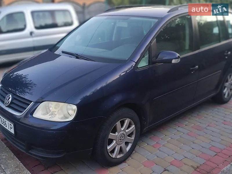 Volkswagen Touran