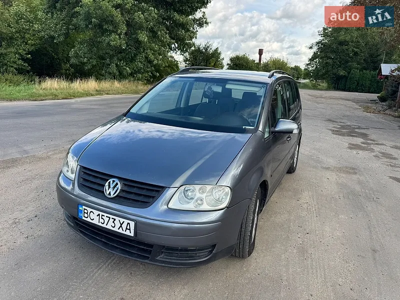 Volkswagen Touran