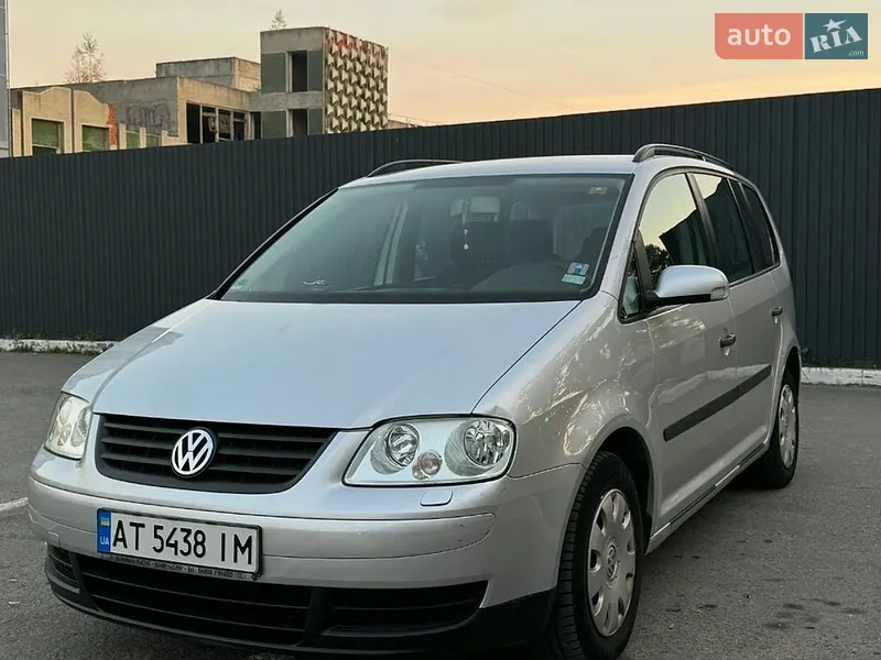 Volkswagen Touran