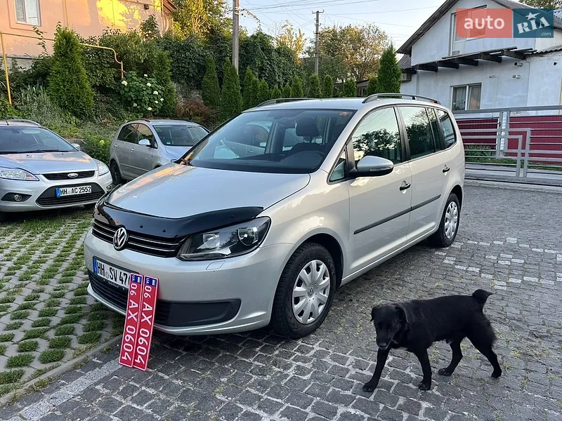 Volkswagen Touran