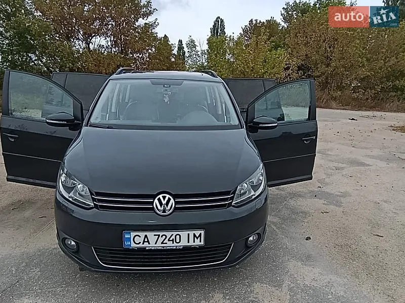 Volkswagen Touran