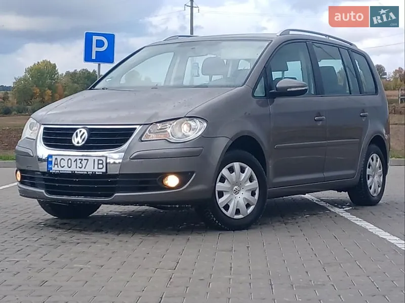 Volkswagen Touran