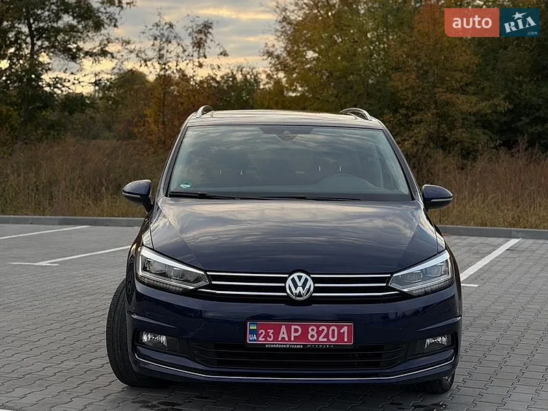 Volkswagen Touran