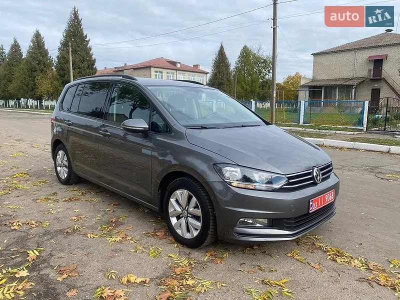 Volkswagen Touran