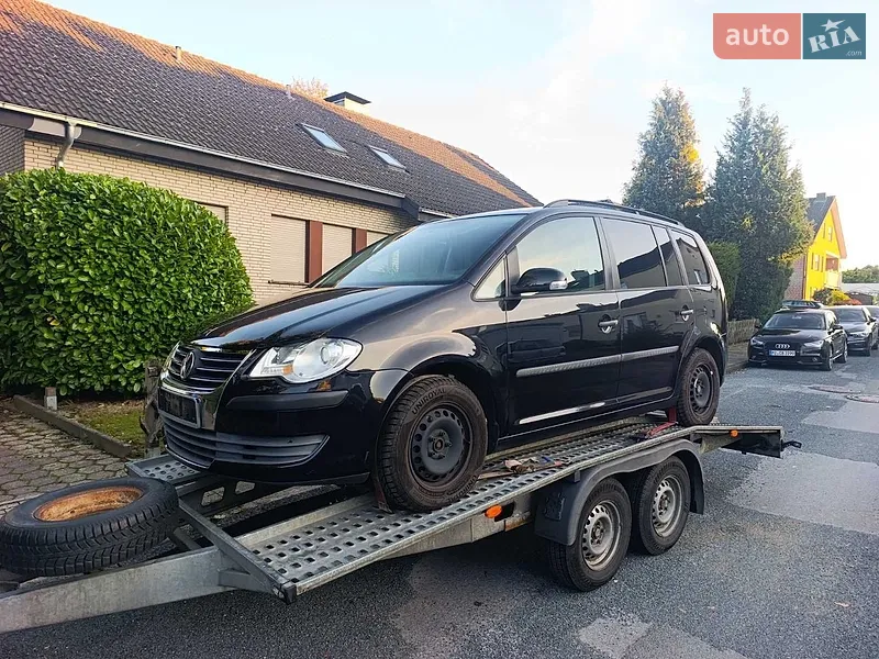 Volkswagen Touran