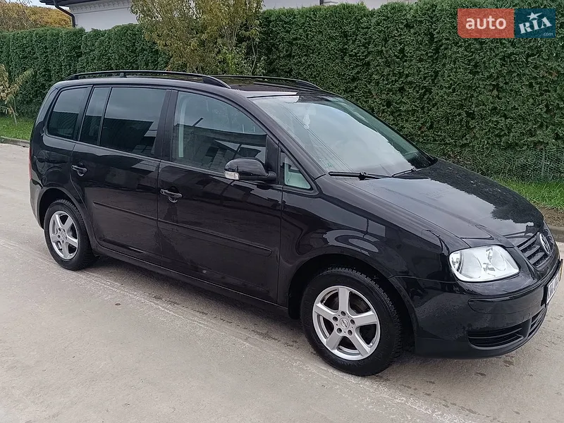 Volkswagen Touran