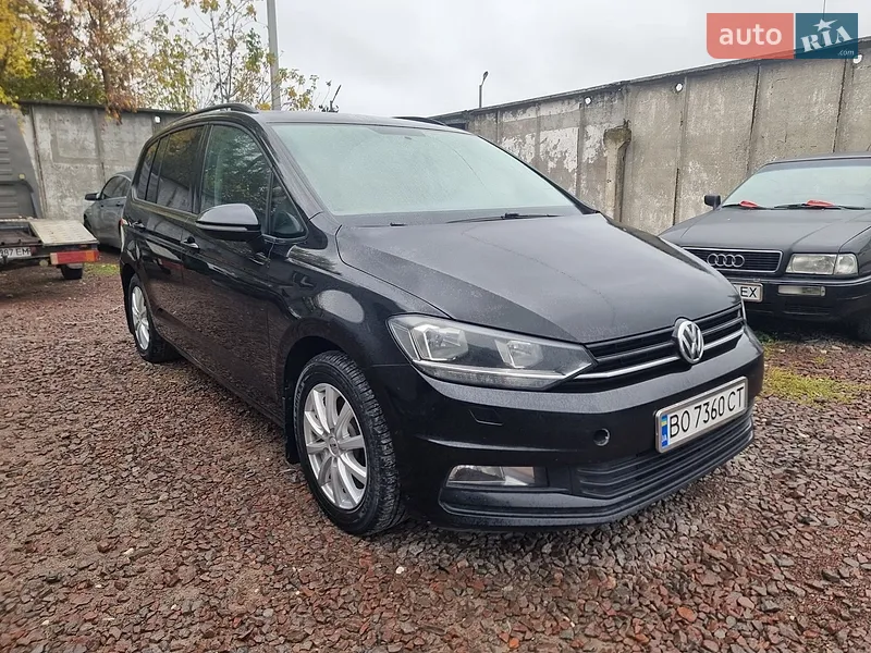 Volkswagen Touran