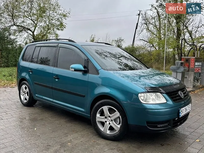 Volkswagen Touran