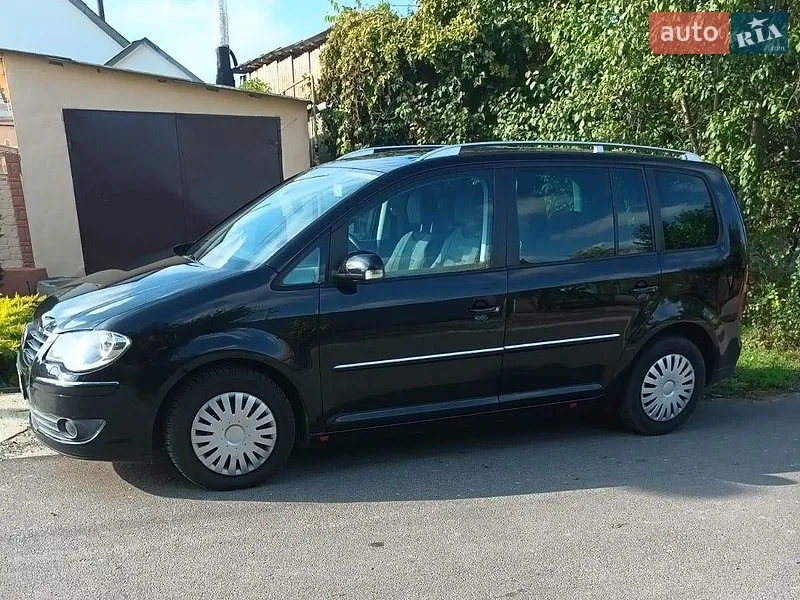 Volkswagen Touran