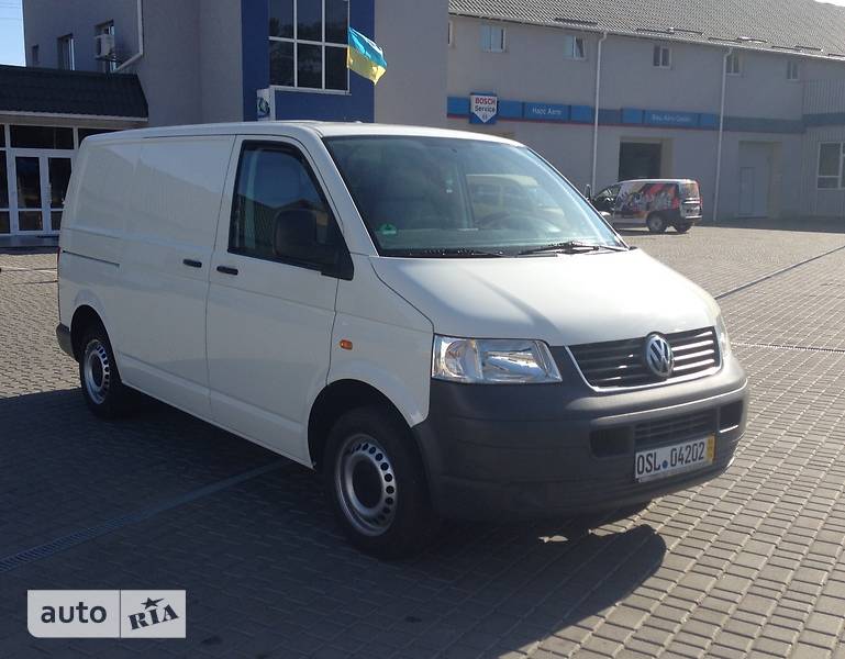 Минивэн Volkswagen Transporter 2006 в 