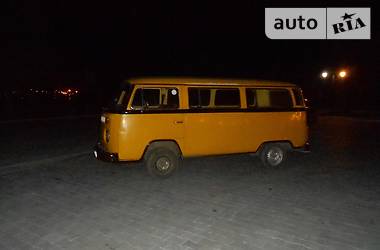 Мінівен Volkswagen Transporter 1975 в Одесі