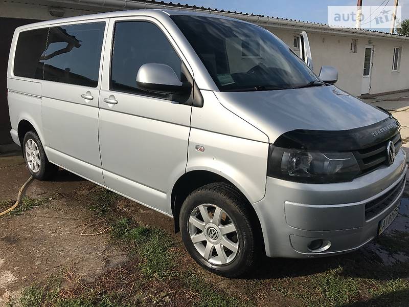  Volkswagen Transporter 2010 в Ставище