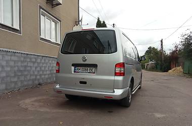 Грузопассажирский фургон Volkswagen Transporter 2012 в Коростене