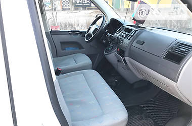 Грузопассажирский фургон Volkswagen Transporter 2006 в Житомире